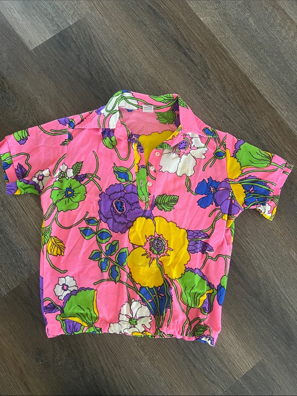 (4) Vintage Skyr Pink Floral Short-Sleeve